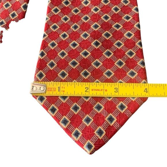 Pre Owned Men’s Bill Blass NEO Tie Neck Tie Necktie Imported 100% Silk Fabric - Picture 5 of 5